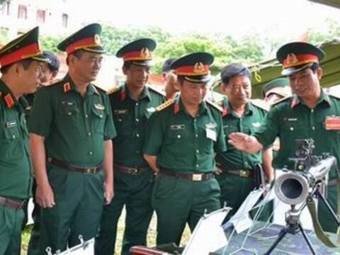 Quy định mới về lương, phụ cấp của công nhân, viên chức quốc phòng