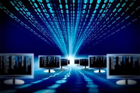 Thủ tướng Chính phủ Nguyễn Xuân Phúc: Thực hiện triệt để ưu đãi thuế cho doanh nghiệp công nghệ thông tin