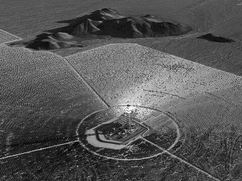 Năng lượng tái tạo: Một thế giới đảo ngược