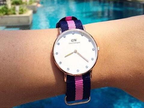 Kiếm hơn 200 triệu USD từ đồng hồ bình dân