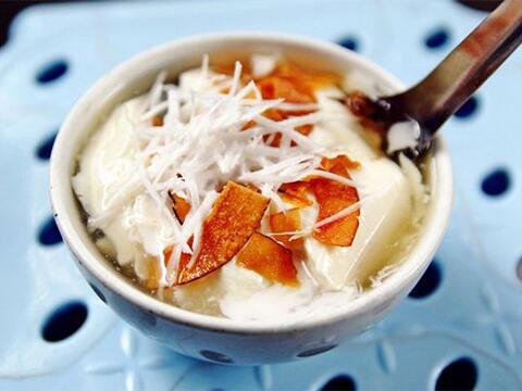 Bán tào phớ, nước mía kiếm tiền triệu mỗi ngày