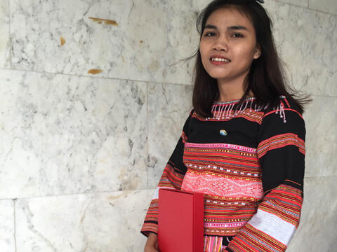 Cô gái Sê Ðăng với ước mơ làm cô giáo